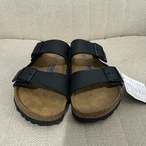 Birkenstock Arizona Sandals in black leather.